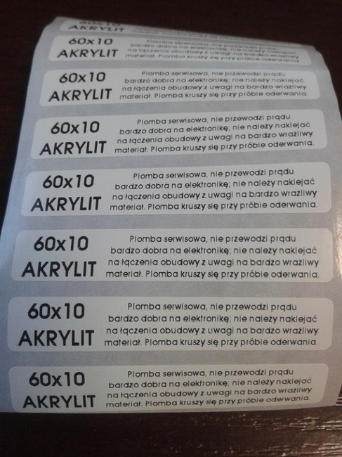 Stickery serwisowe 60x10 akrylit kruszące 250szt twój nadruk !